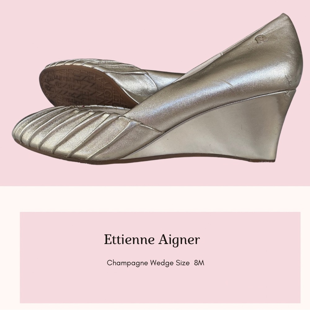 Champagne Wedge